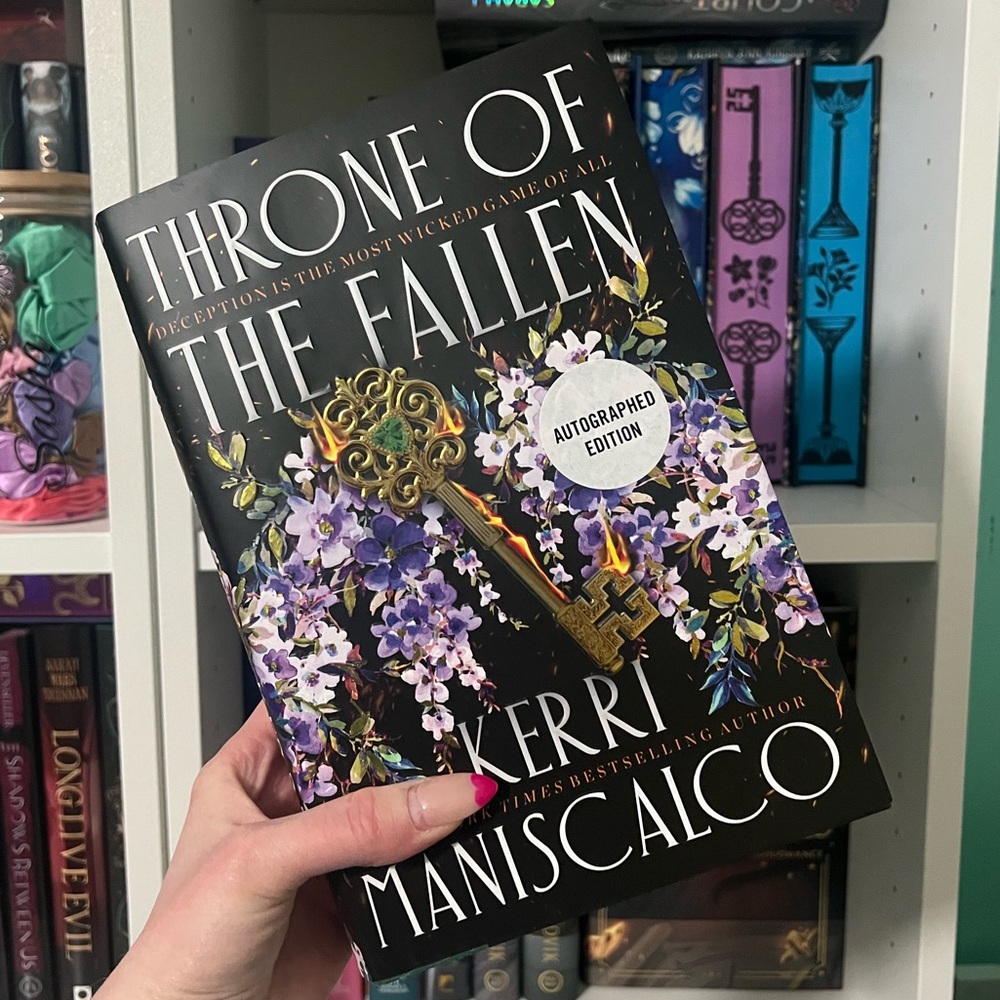 Throne of the Fallen Kerri Maniscalco Signed Edition